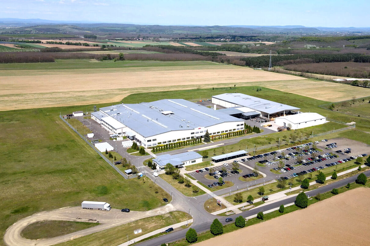Zollner Elektronik AG - Standort Szuegy in Ungarn