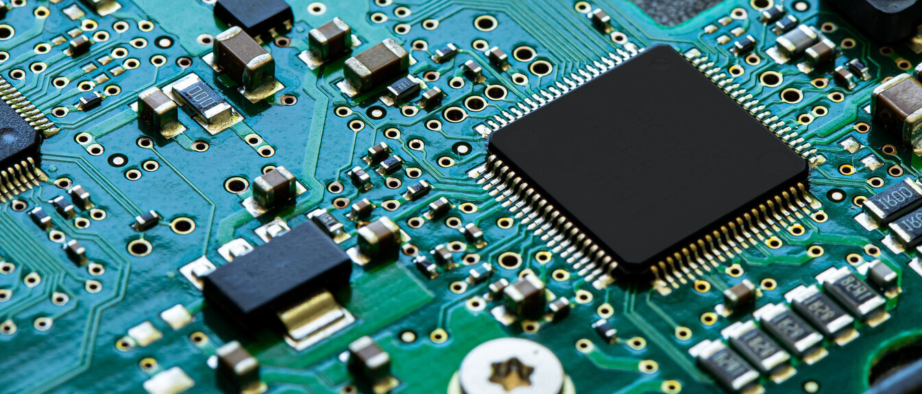 Bestückte Leiterplatte (PCB).