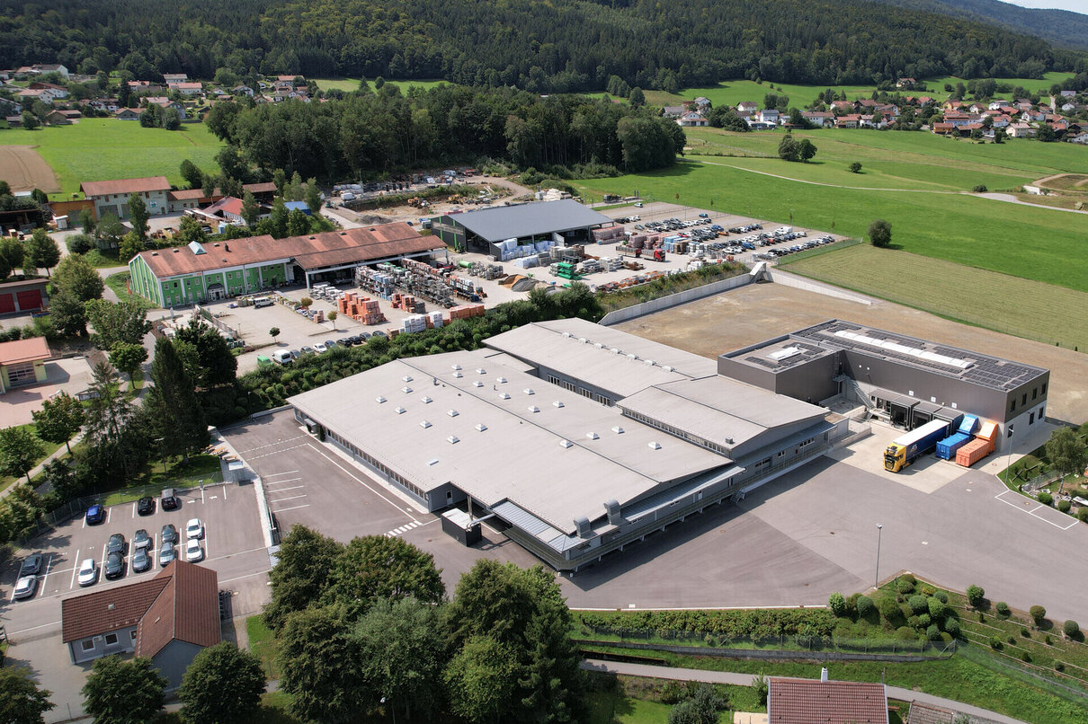 Zollner Elektronik AG - Standort Neukirchen