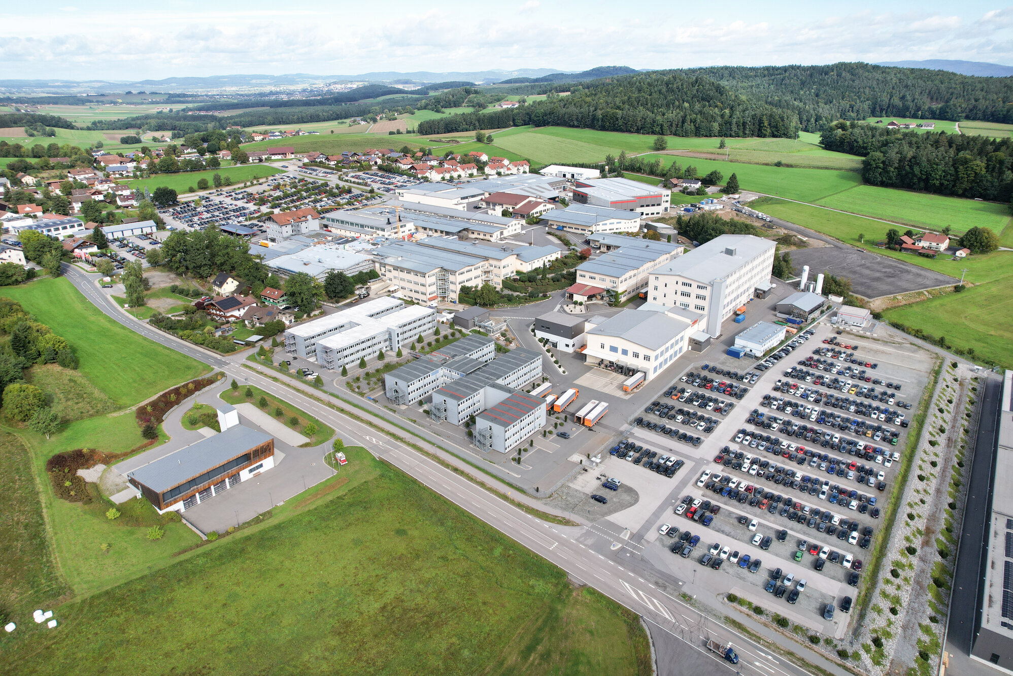 Zollner Elektronik AG - Standort Zandt (Hauptwerk)